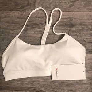 Lululemon flow y bra